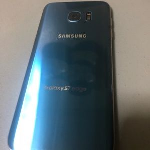 Blue Galaxy S 7 edge